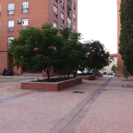Apartmán Ama Madrid Metropolitano 14 Exteriér fotografie